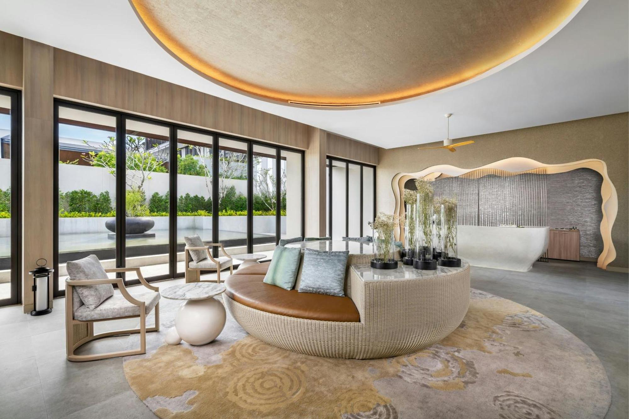 Khao Lak Marriott Beach Resort & Spa Exterior photo
